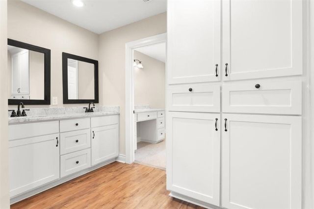 1056 Forest Blvd Boulevard, Lake Charles, LA 70611