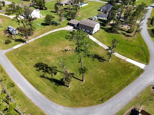 1056 Forest Blvd Boulevard, Lake Charles, LA 70611
