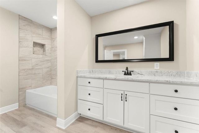 1056 Forest Blvd Boulevard, Lake Charles, LA 70611