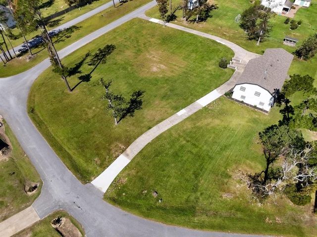 1056 Forest Blvd Boulevard, Lake Charles, LA 70611