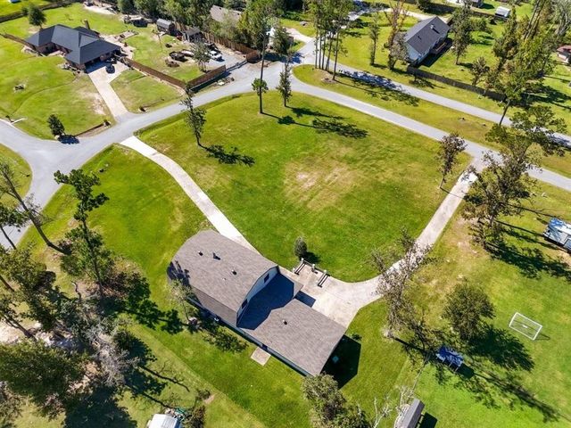 1056 Forest Blvd Boulevard, Lake Charles, LA 70611