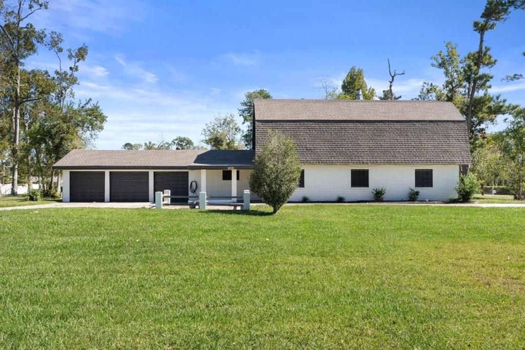 1056 Forest Blvd Boulevard, Lake Charles, LA 70611