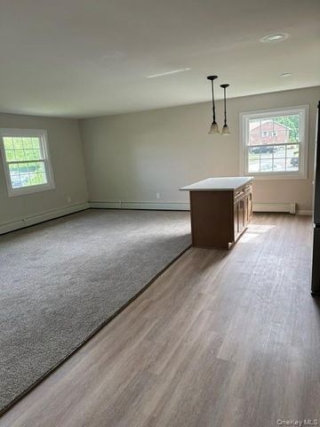 460 Old Town Road 18i, Port Jefferson Station, NY 11776
