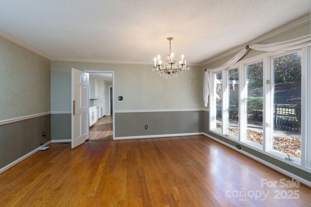 758 Williamsburg Drive NE, Concord, NC 28025