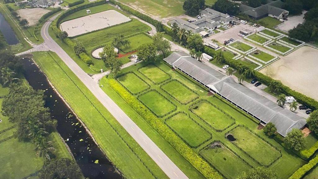 Image 19 of property listing at 13205 Southfields Road, Wellington, FL 33414