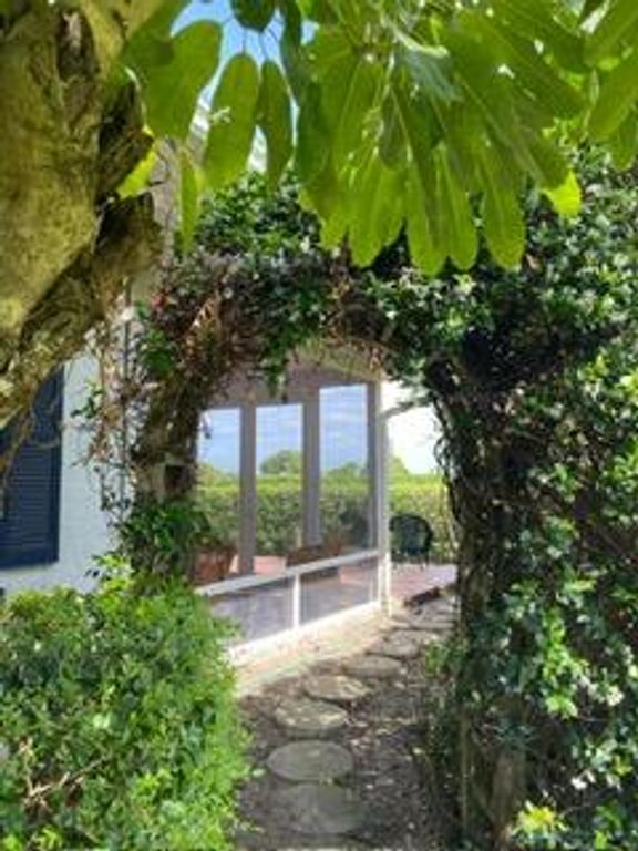 Image 20 of property listing at 13205 Southfields Road, Wellington, FL 33414