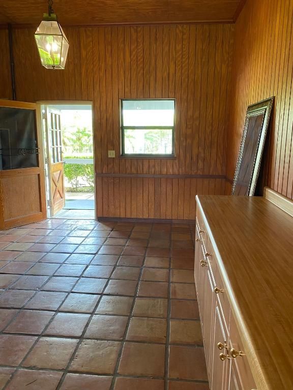 Image 6 of property listing at 13205 Southfields Road, Wellington, FL 33414