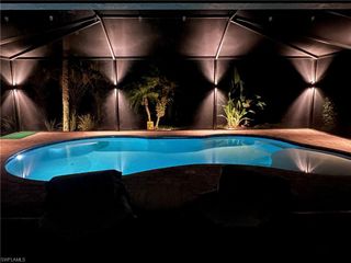 6072 Highwood Park CT, Naples, FL 34110