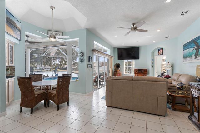 10 CHELSEA COURT, Palm Coast, FL 32137