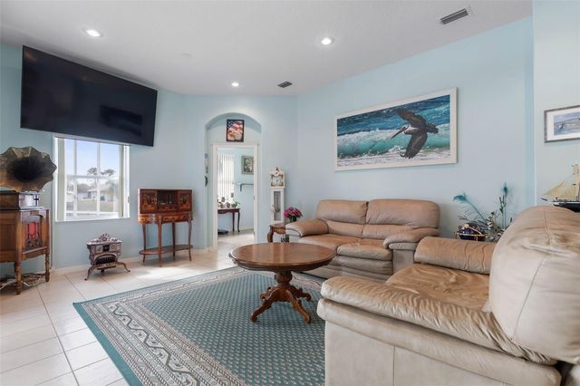 10 CHELSEA COURT, Palm Coast, FL 32137