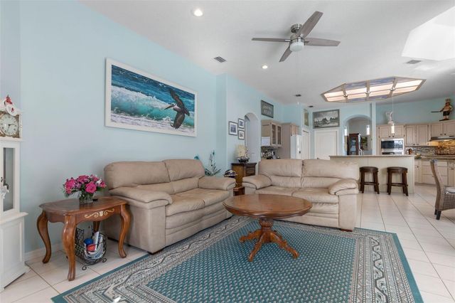 10 CHELSEA COURT, Palm Coast, FL 32137