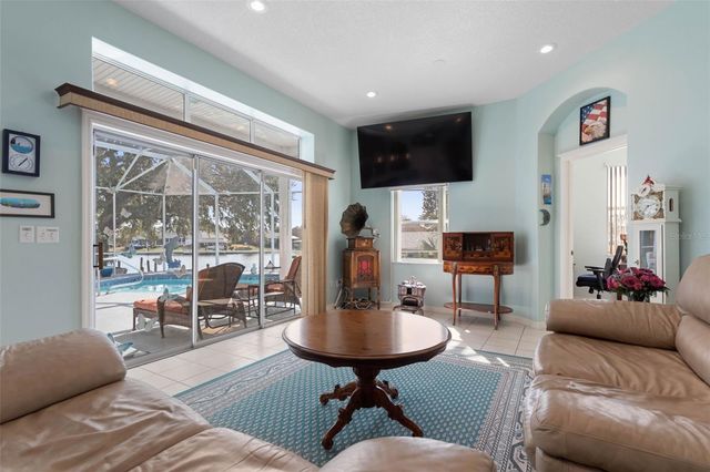 10 CHELSEA COURT, Palm Coast, FL 32137