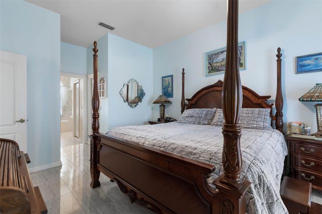 10 CHELSEA COURT, Palm Coast, FL 32137