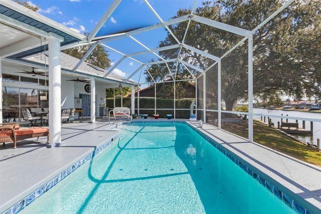 10 CHELSEA COURT, Palm Coast, FL 32137