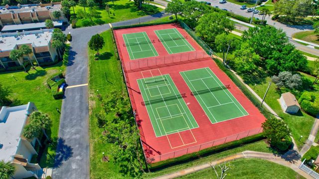2935 SW 22nd Avenue 108, Delray Beach, FL 33445