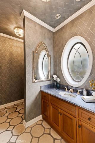 2116 E Balboa Boulevard, Newport Beach, CA 92661