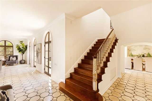 2116 E Balboa Boulevard, Newport Beach, CA 92661