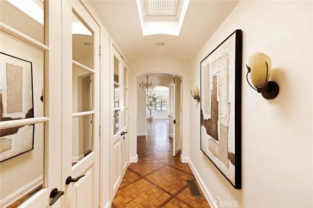 2116 E Balboa Boulevard, Newport Beach, CA 92661