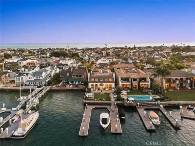 2116 E Balboa Boulevard, Newport Beach, CA 92661