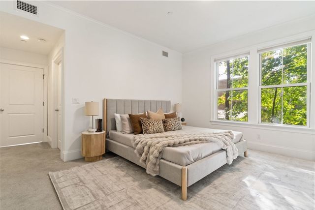 76 Green Street 2, Brookline, MA 02446