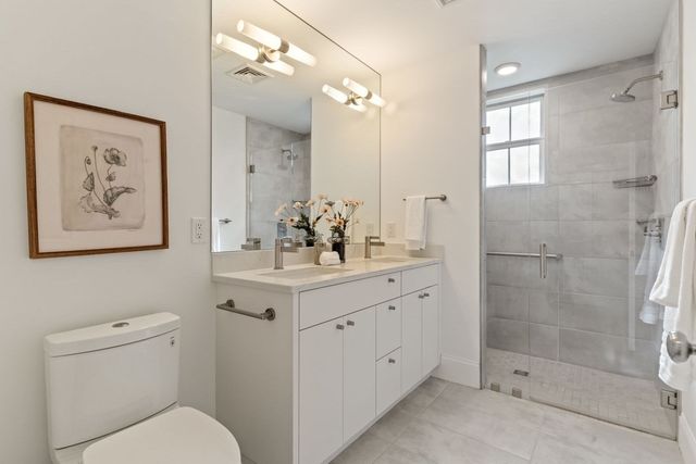 76 Green Street 2, Brookline, MA 02446