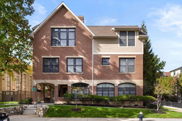 76 Green Street 2, Brookline, MA 02446