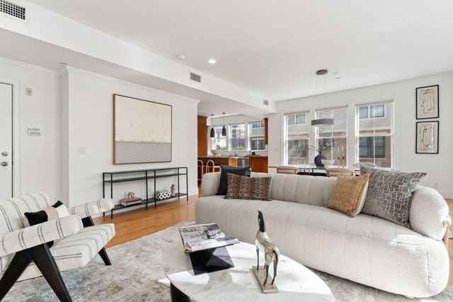 76 Green Street 2, Brookline, MA 02446