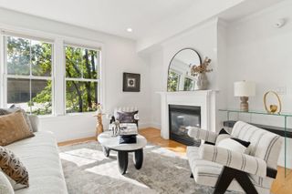 76 Green Street 2, Brookline, MA 02446