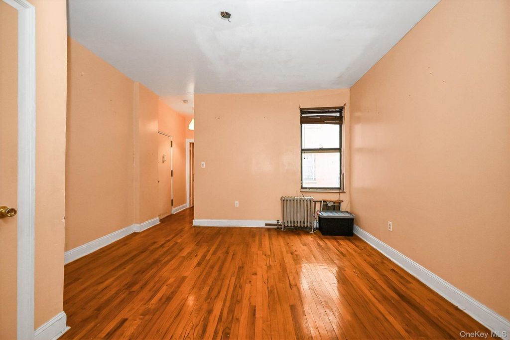 1057 Eastern Parkway 1A, Brooklyn, NY 11213 — photo 2