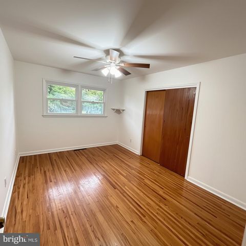 10 WEDGEWOOD DR, Cinnaminson, NJ 08077