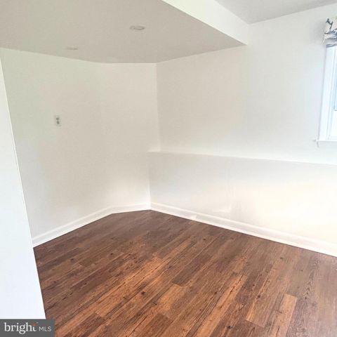 10 WEDGEWOOD DR, Cinnaminson, NJ 08077