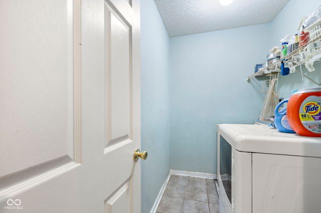 785 Shoreline Court, Franklin, IN 46131