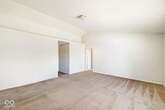 785 Shoreline Court, Franklin, IN 46131