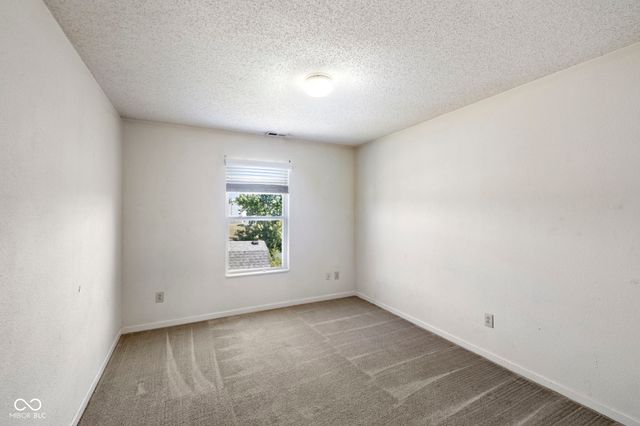 785 Shoreline Court, Franklin, IN 46131