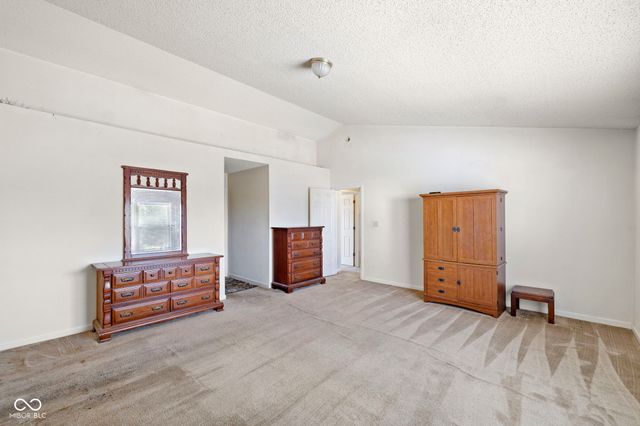 785 Shoreline Court, Franklin, IN 46131