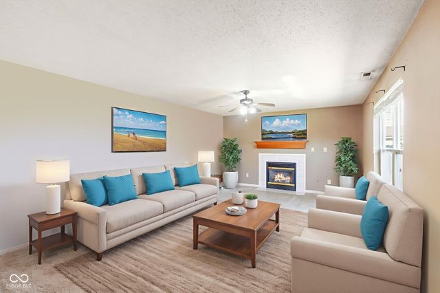 785 Shoreline Court, Franklin, IN 46131