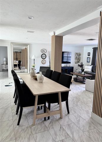 4534 N LAKE DRIVE, Sarasota, FL 34232