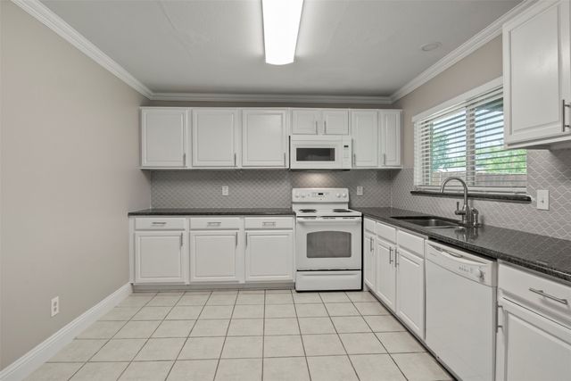 2223 Lockwood Drive, Carrollton, TX 75007