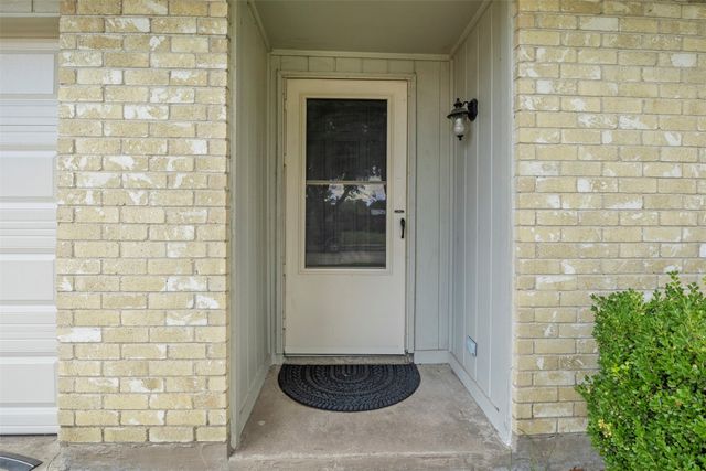 2223 Lockwood Drive, Carrollton, TX 75007