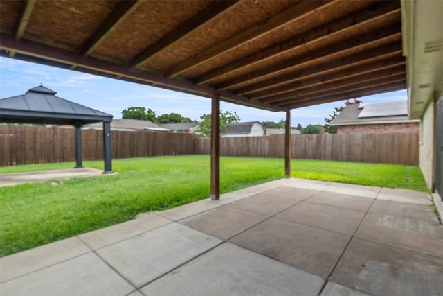2223 Lockwood Drive, Carrollton, TX 75007