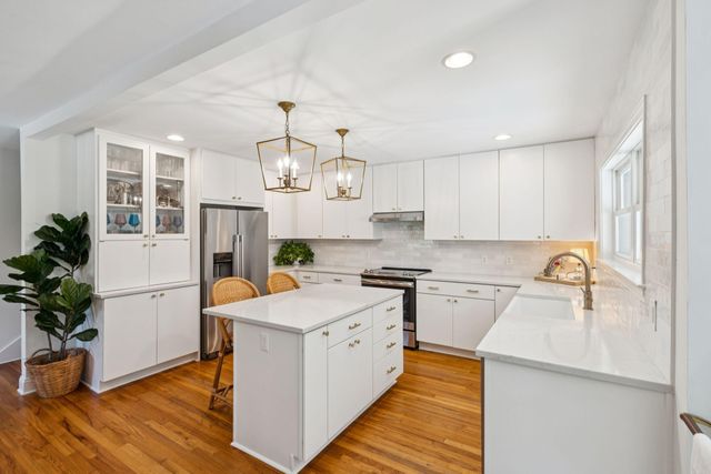 451 Cheves Drive, Charleston, SC 29412