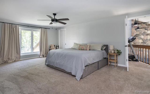2509 Munster Road, Rochester Hills, MI 48309