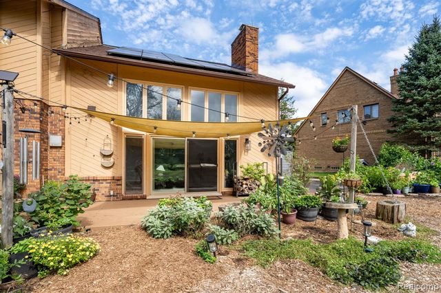 2509 Munster Road, Rochester Hills, MI 48309
