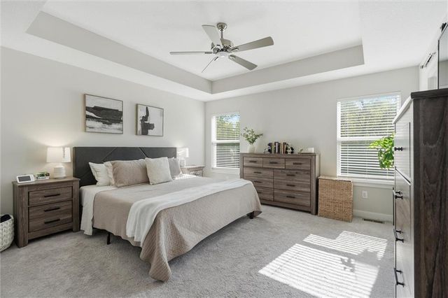 3517 SE Corbin Drive, Lee's Summit, MO 64082