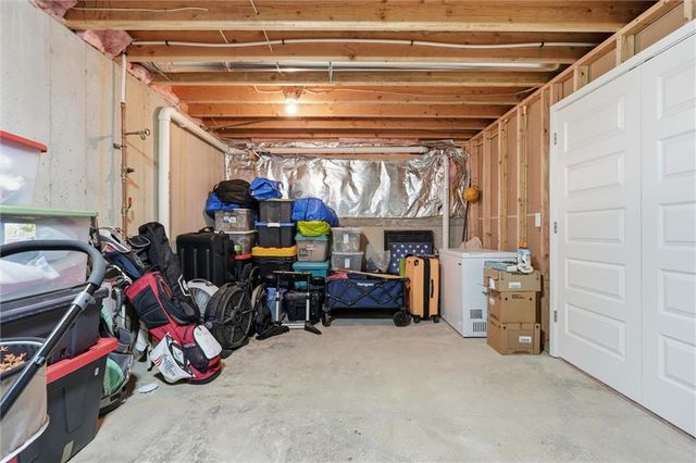3517 SE Corbin Drive, Lee's Summit, MO 64082