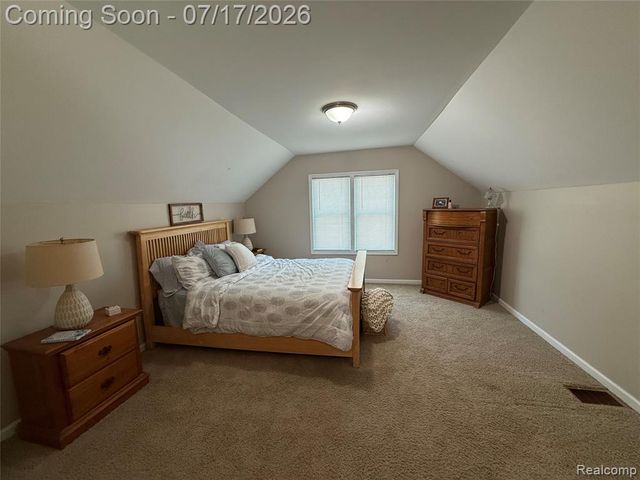 1921 N Connecticut Avenue, Royal Oak, MI 48073