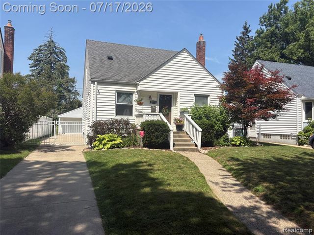 1921 N Connecticut Avenue, Royal Oak, MI 48073