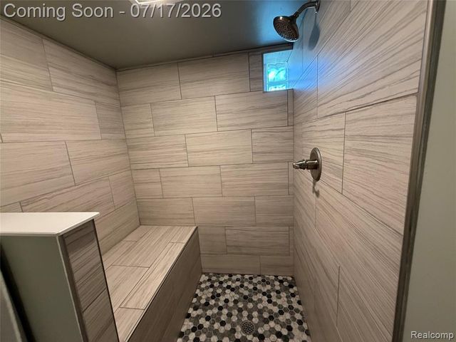 1921 N Connecticut Avenue, Royal Oak, MI 48073