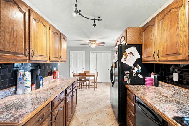 800 Brookwood Circle, Manhattan, KS 66502