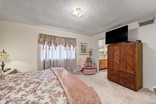 863 S 80TH Street, Mesa, AZ 85208